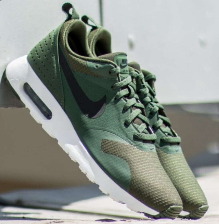 NIKE AIR MAX TAVAS Size UK 9. Brand New . Boxed . £30 | in Newcastle, Tyne  and Wear | Gumtree